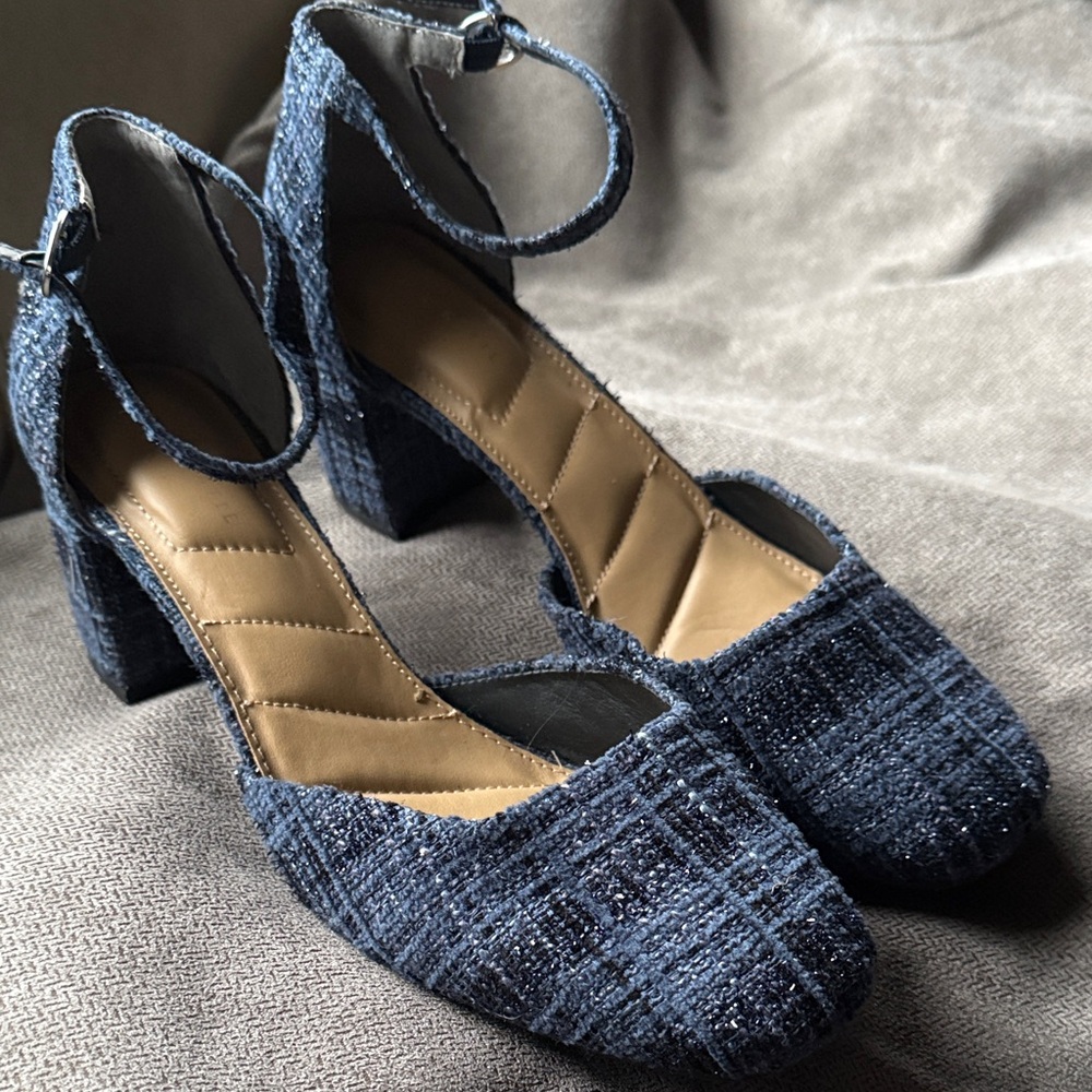 Kelly & Katie Navy Plaid Heels 8.5